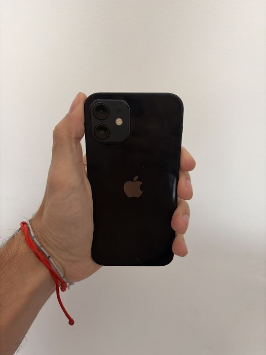 iPhone 12 Standard - 64GB - 86% Battery