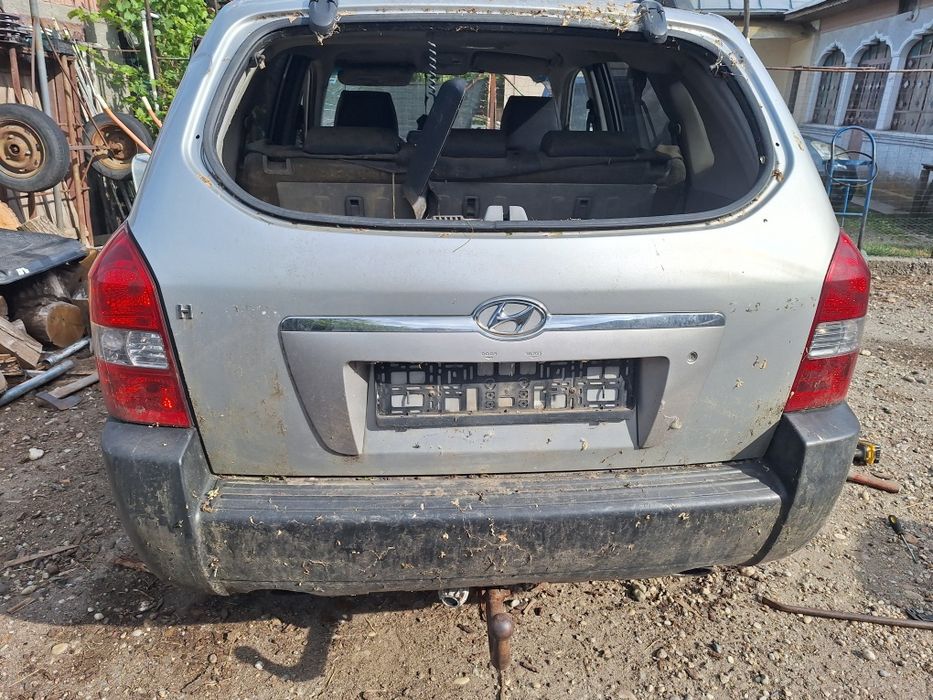 Dezmembrari Hyundai Tucson 2.0 crdi an 2008