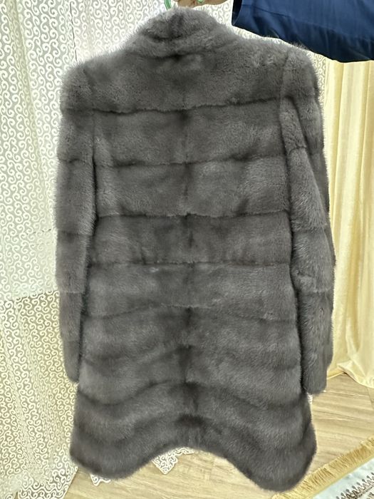 Продам норковую шубу
