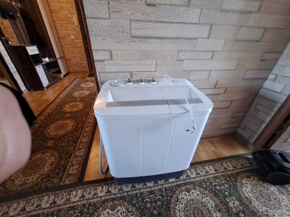 Стиралка б/у продаётся