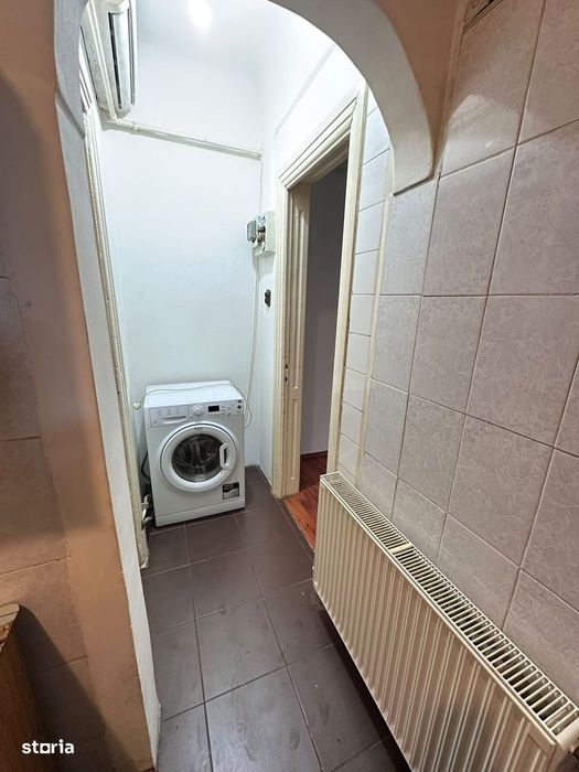 De Vanzare Garsonieră În Vilă | Ultracentral | Curte | Centrală Propri