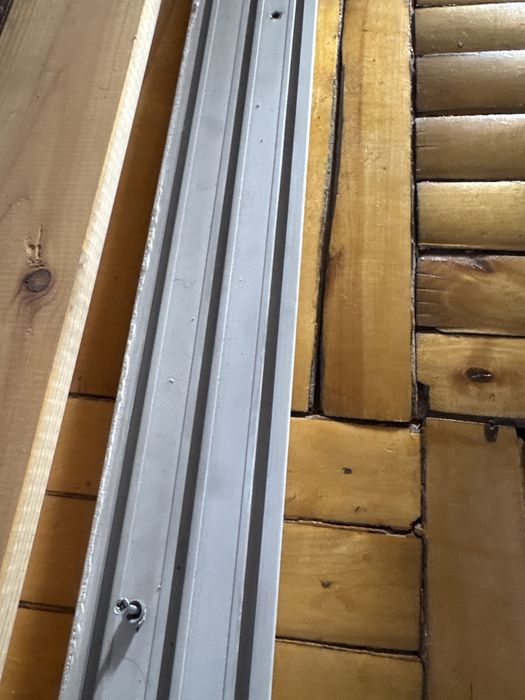 Карниз для штор (шина потолочная)