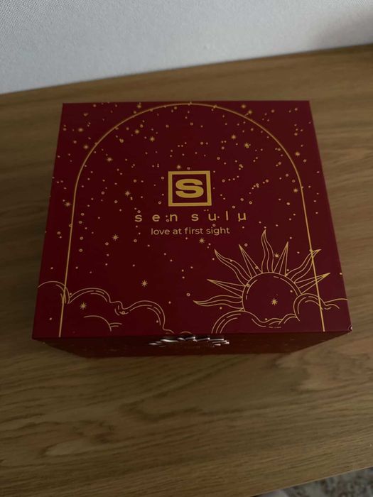 Sen Sulu набор косметики (новый, не использовался)