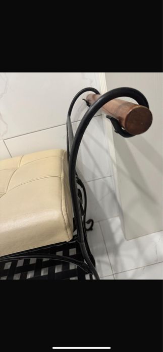 Обувница кованная