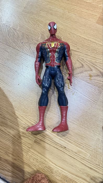 Игрушки для мальчика