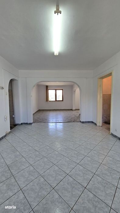 Două apartamente, o singură oportunitate!