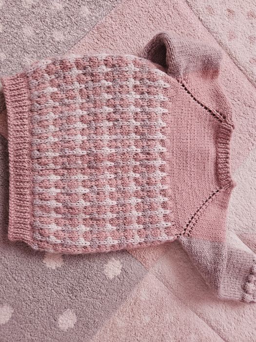 Ръчно плетена жилетка 3/4 годинки