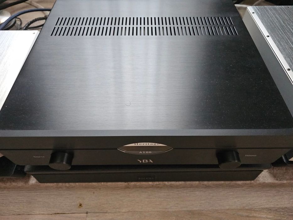 Amplificator YBA
