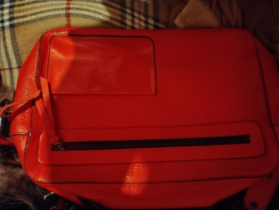 Christian Louboutin оригинална чанта