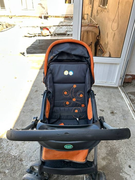 Детский коляска  сотилади