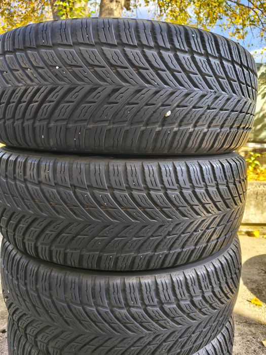 225/60/18 4бр.NOKIAN Всесезонни гуми