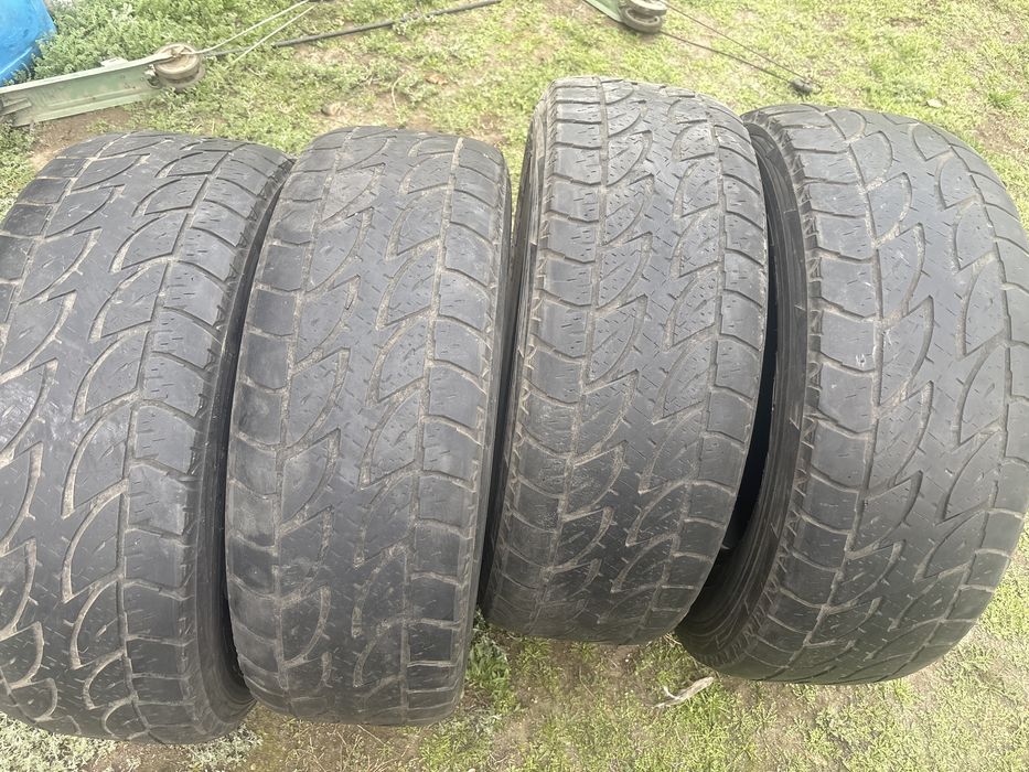 Продам 4 шт размер 265/65R17