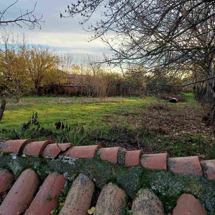 Парцел в центъра на с. Зимница Ямболско