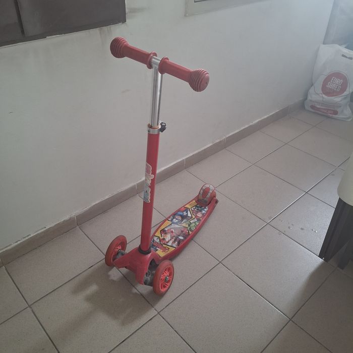 Самокат детский Avengeres