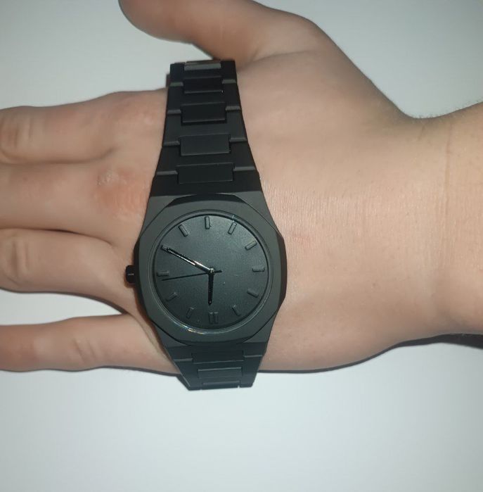 Часы наручные...