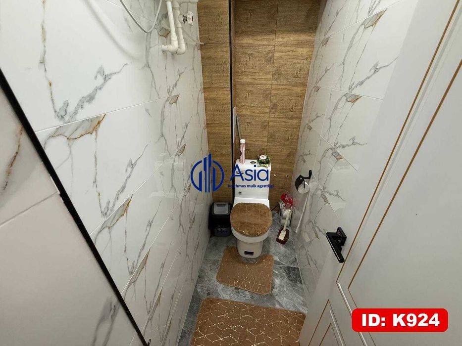 K924 Arzon narxda Media parkdan 3xxona 3etaj kvartira Srochna sotiladi