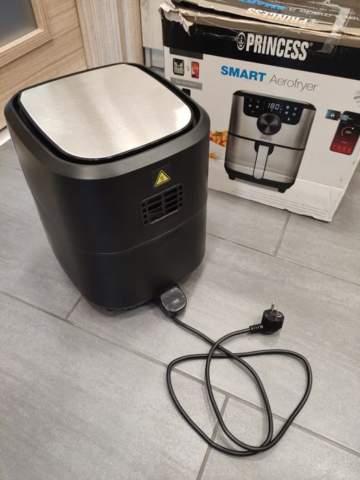 PRINCESS 4,5L / Фритюрник с Горещ Въздух