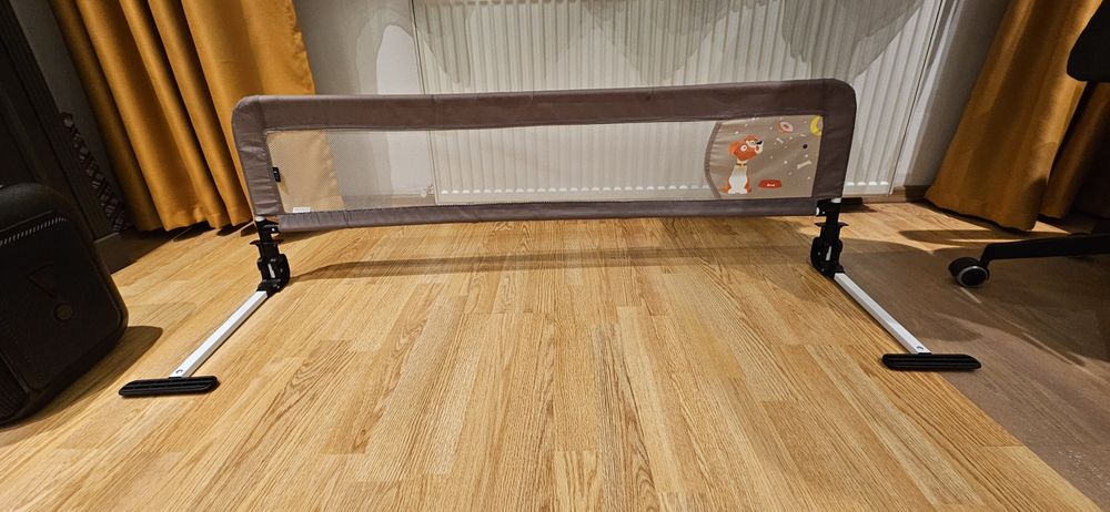 Vand margine de siguranta pentru pat