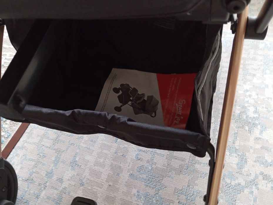 Продам срочно новую коляску