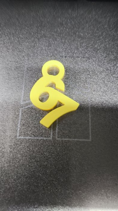 Брелок "six seven" 67