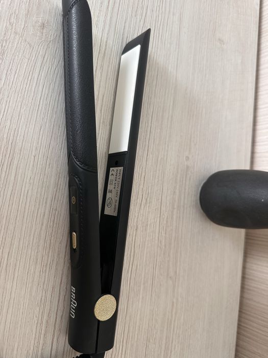 Выпрямитель для волос