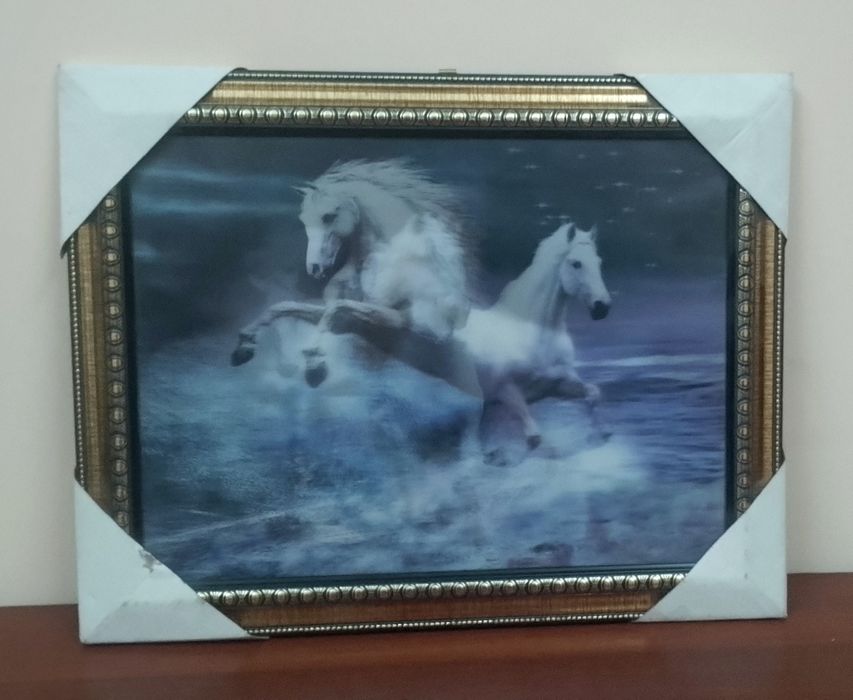 Картина 3 Д с эффектом движения (кони) в рамке