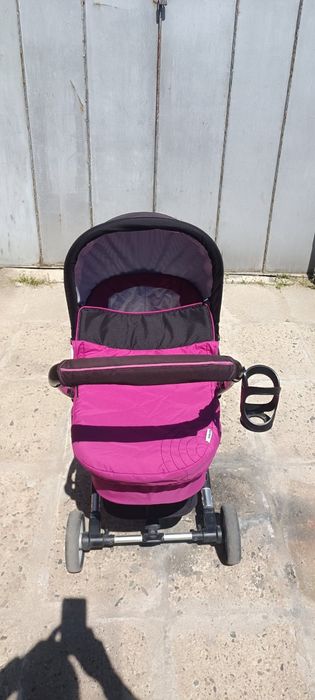 Продавам детска количка