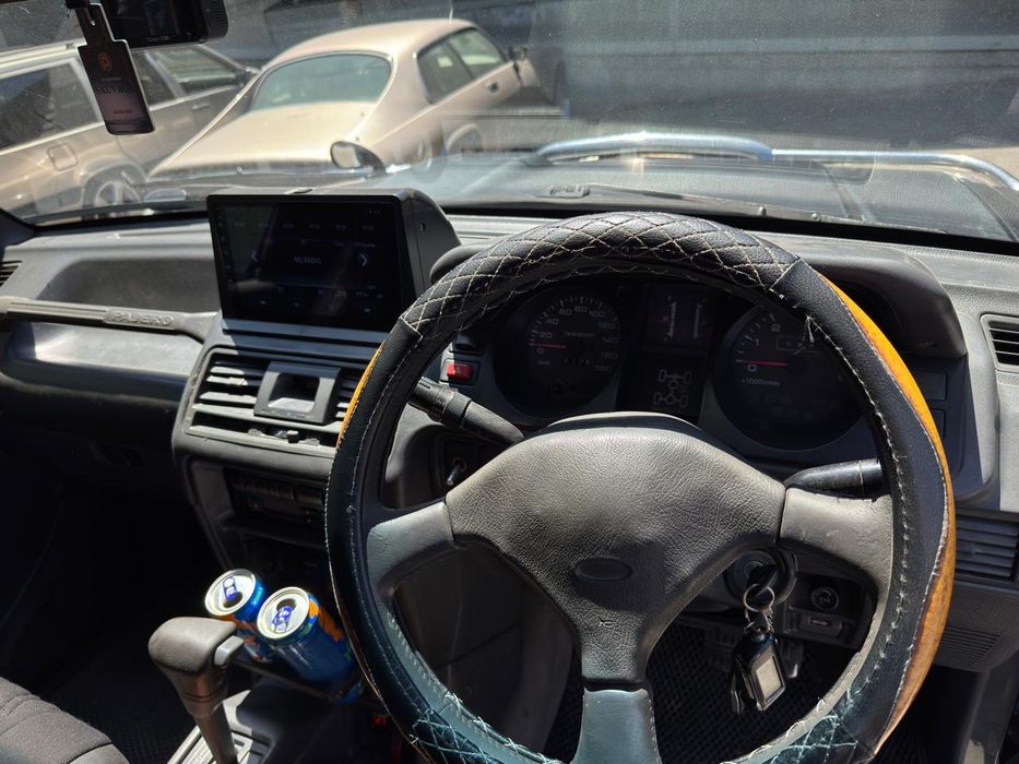 Продам Mitsubishi Pajero