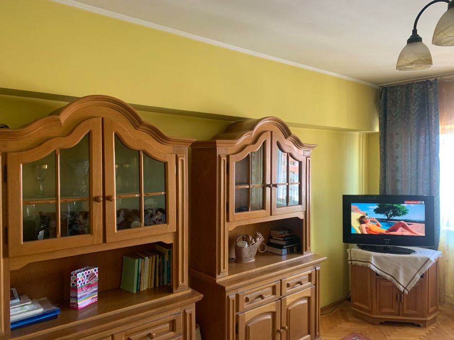 Ofer spre inchiriere apartament central