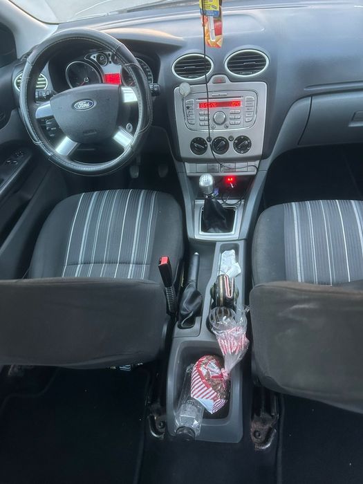 FORD Focus 2009 — imagine 4