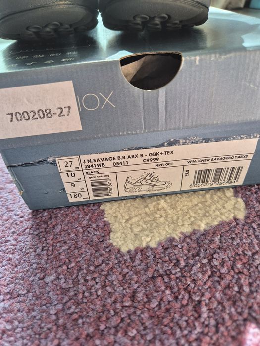 Adidasi impermeabili Geox
