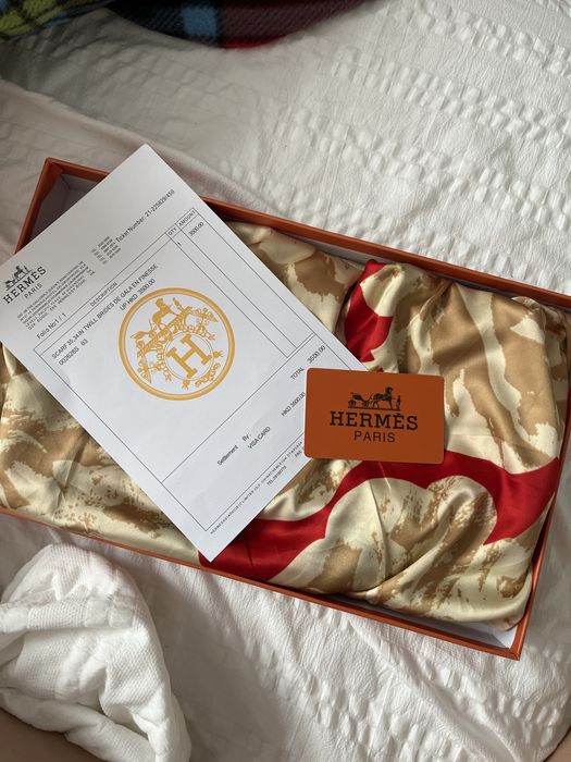 Платок от  “Hermes” оригинал