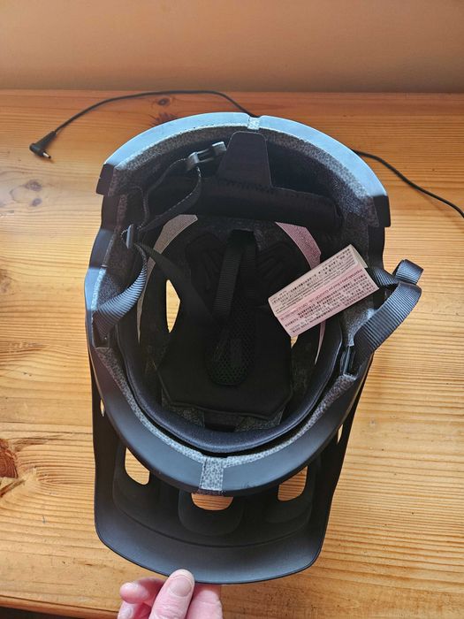 МТБ Каска за колело – AM / Enduro