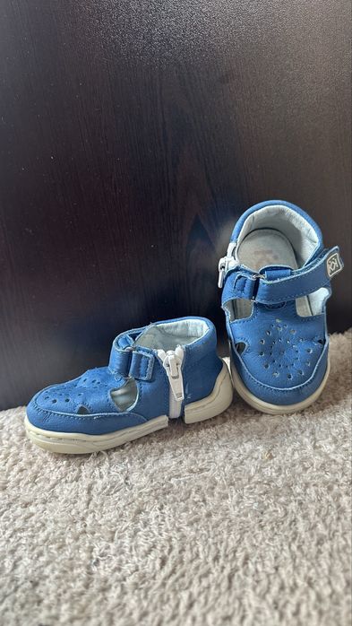 Бебешки сандали Nike, Колев и Колев