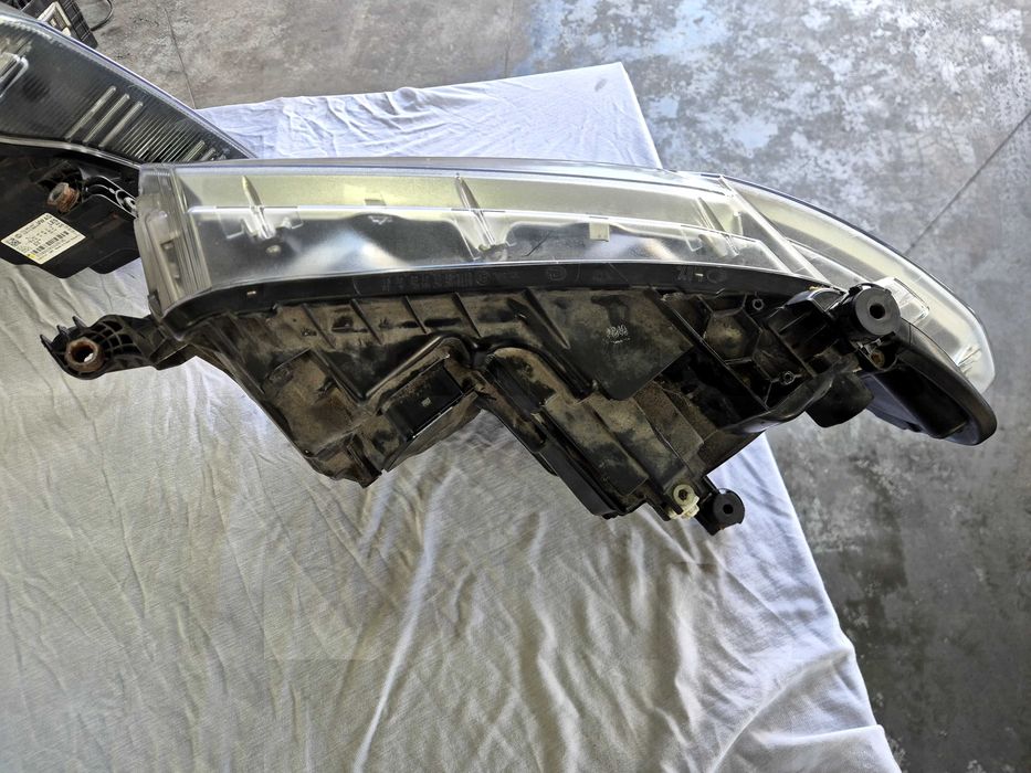 Фарове за VW Crafter