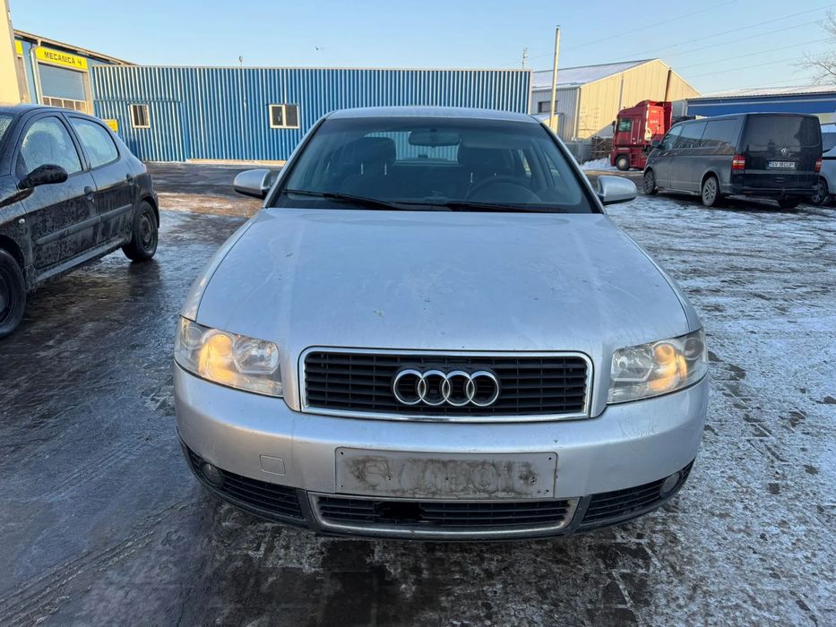 Bara / Capota / Faruri / Aripi / Usi / Portbagaj / Stopuri Audi A4 B6 2000-2005