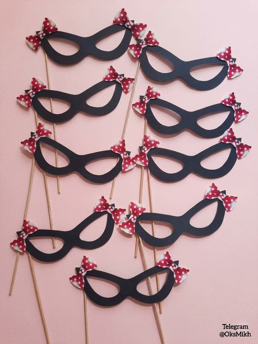 Фотобутафория на палочках