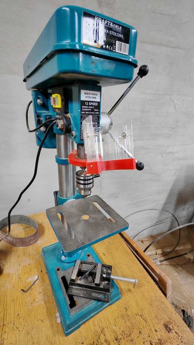 Masina de gaurit Profesionala Kraft&Dele cu cremaliera , noua nouta nefolosita !