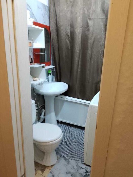 продам однушку в центре