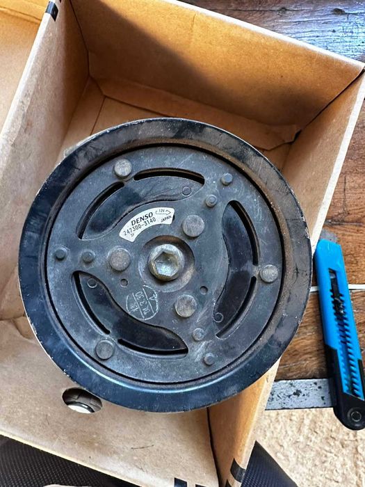 Компресор за климатик Toyota corolla