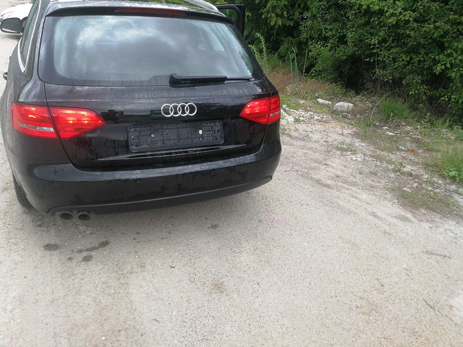 Ауди а4 b8 2.0tdi 143k на части