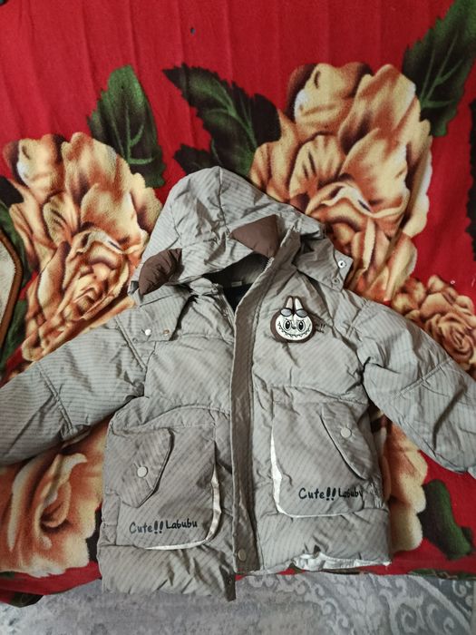 Продам детский куртки