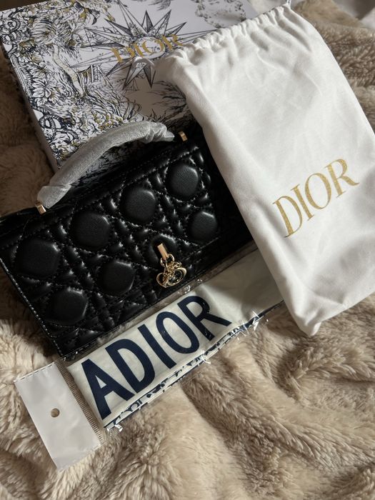 Чанти Chanel,Dior,Michael Kors-продават се отделно