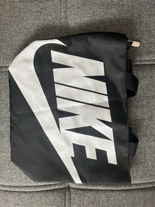 Nike дамска чанта