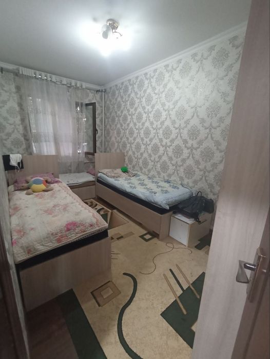 Продается четырёх комнатная квартира на массиве Водник