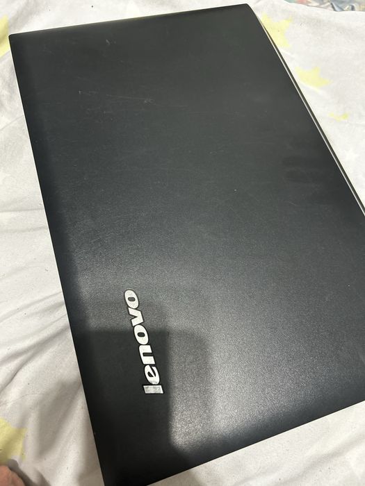Ноутбук lenovo б/у