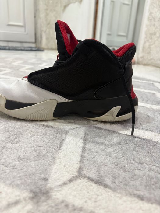 Обувки air Jordan
