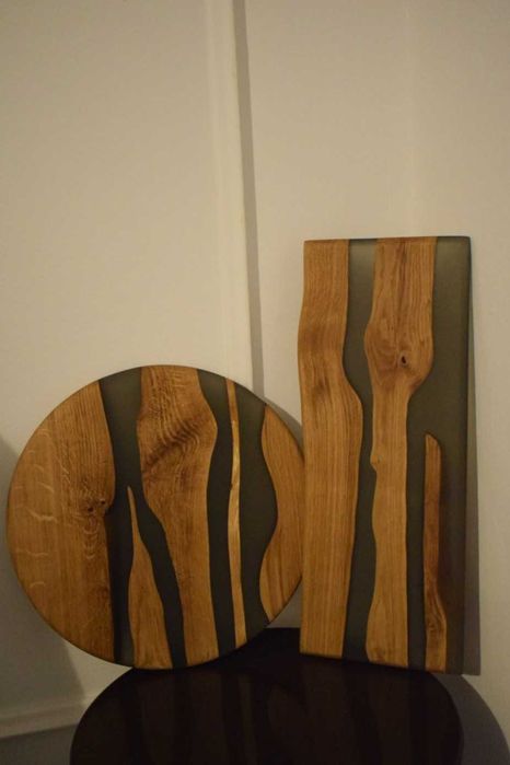 Platou din lemn de stejar și rășină epoxidică