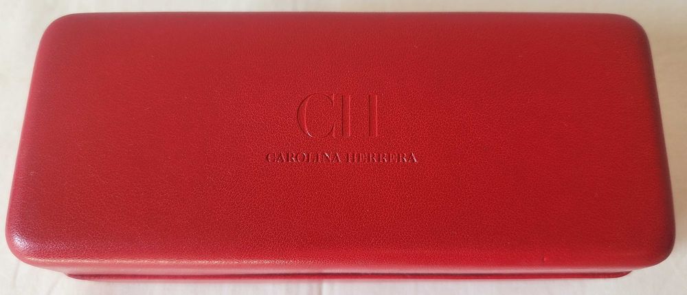 Футляр для очков