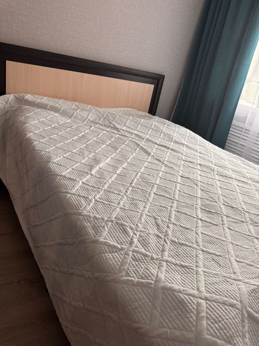 Продам двуспальная кровать